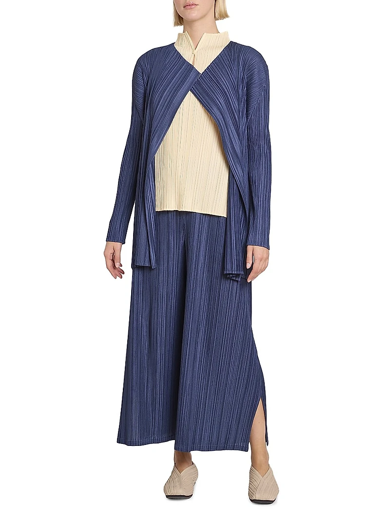 Mellow Pleated Open-Front Coat