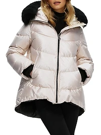 Apres-Ski Jacket with Detachable Toscana Shearling lamb Hood Trim