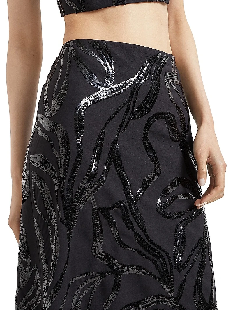 Tropical Luxury Wool Long Mermaid Skirt with Dazzling Floral Embroidery