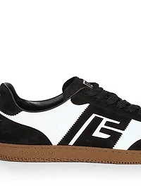 Swan Low-Top Sneakers