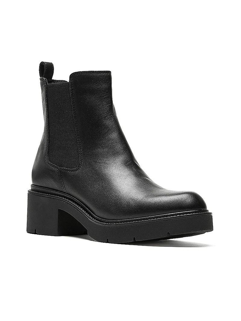 Axton Leather Chelsea Boots