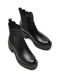Axton Leather Chelsea Boots