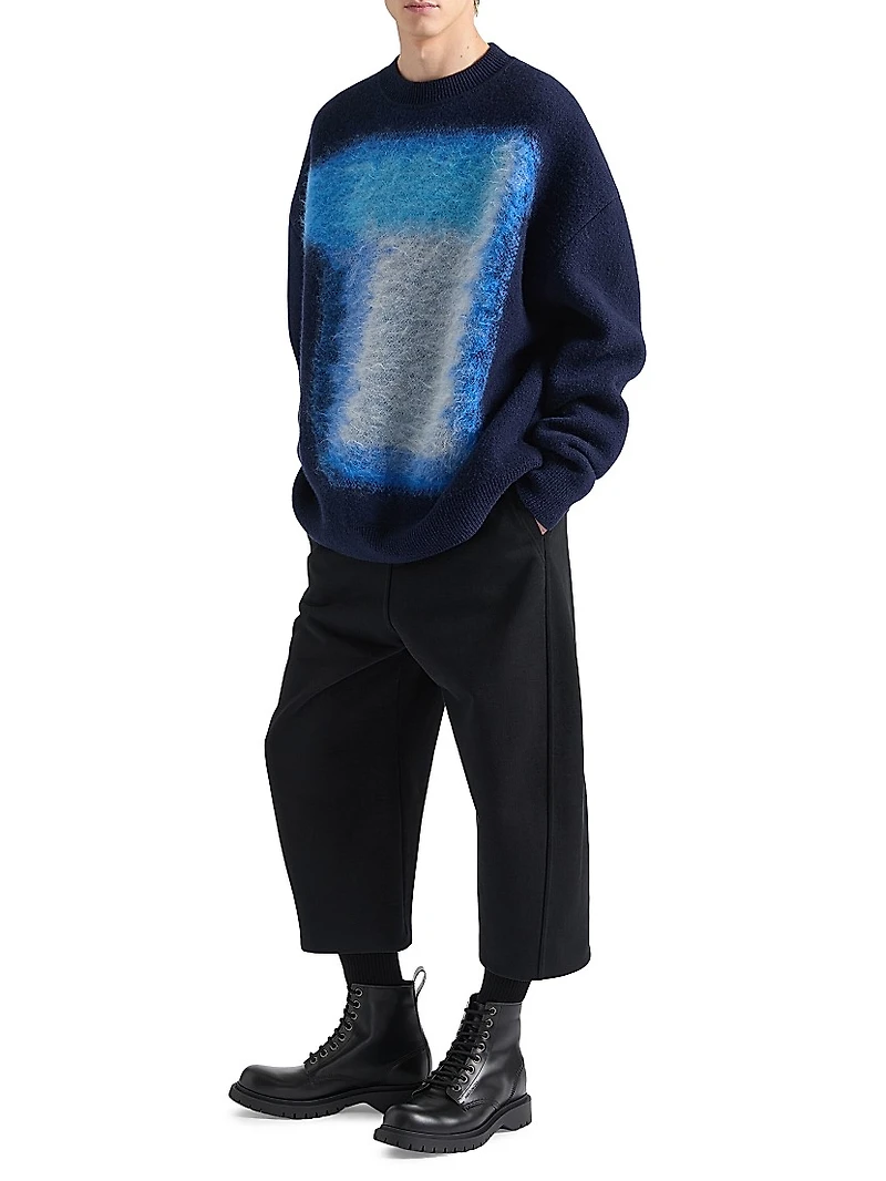 Cropped Jogger Pants Fleece with Patch