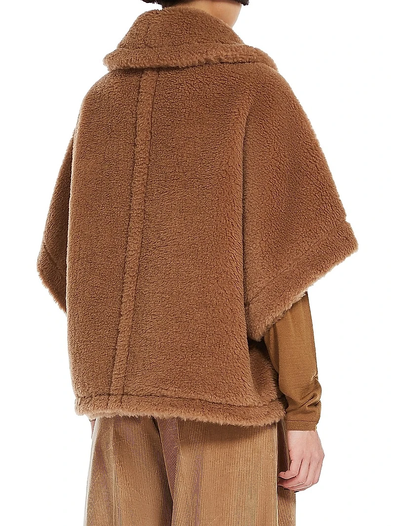 Teddy Fabric Short Cape