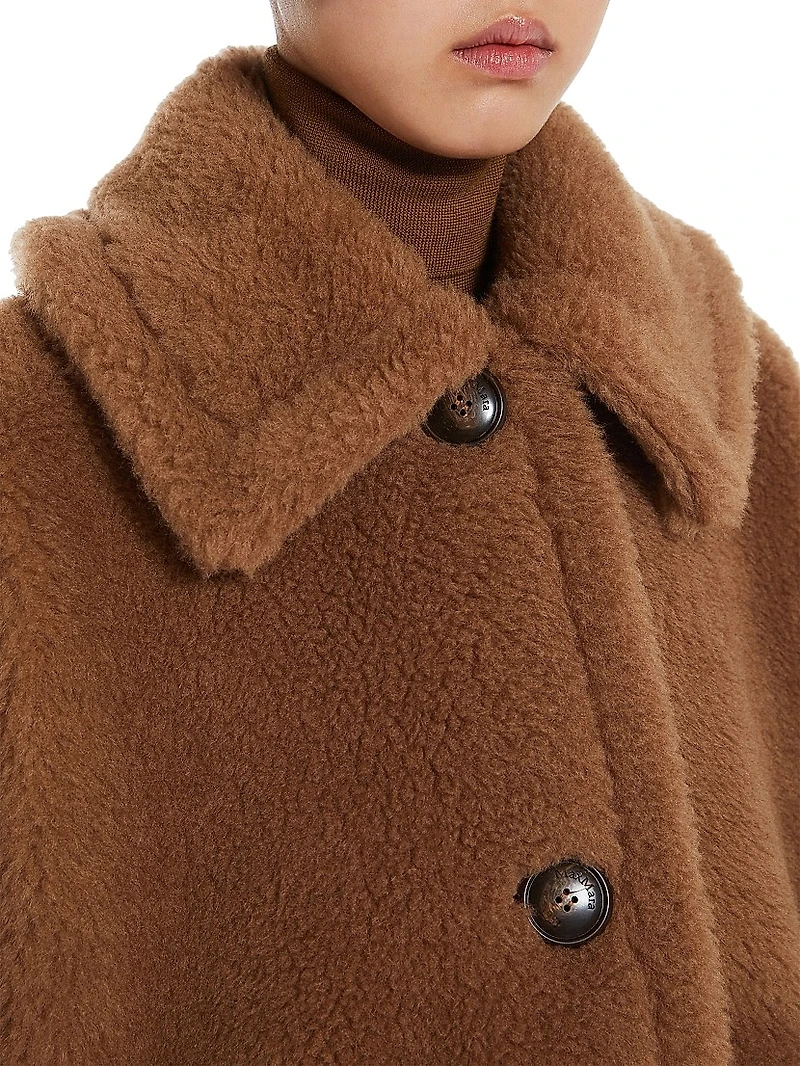 Teddy Fabric Short Cape