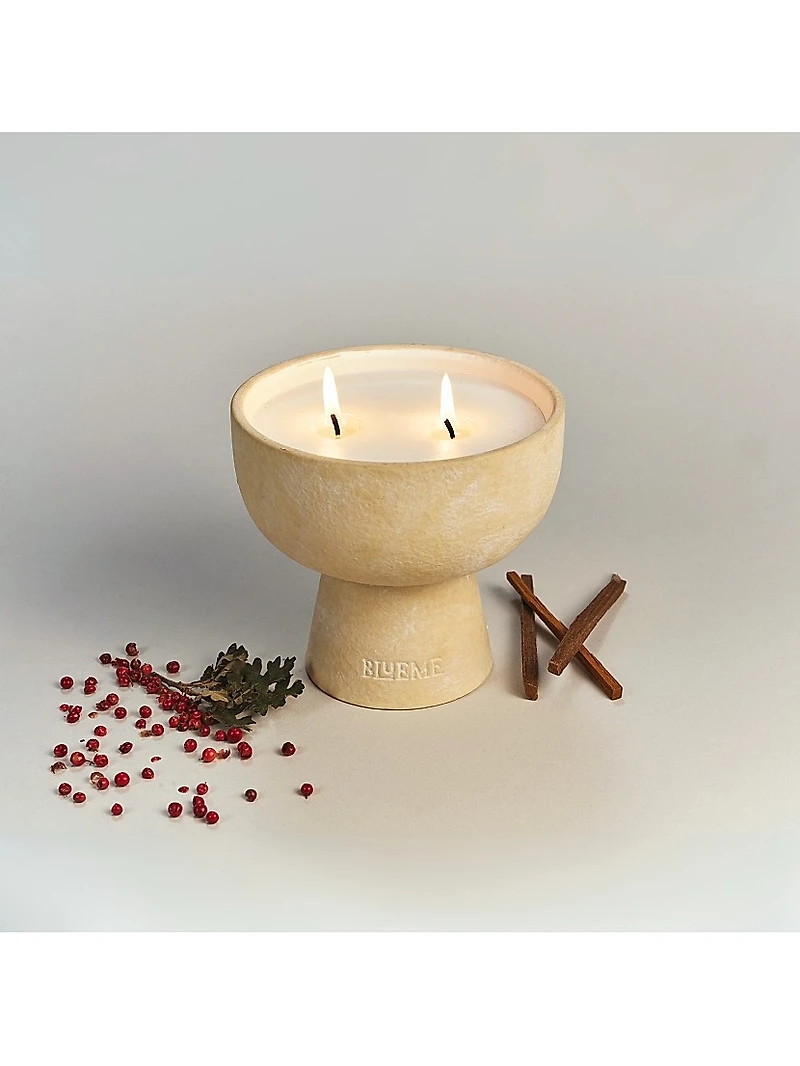 Romance Oakmoss & Sandalwood Ceramic Candle