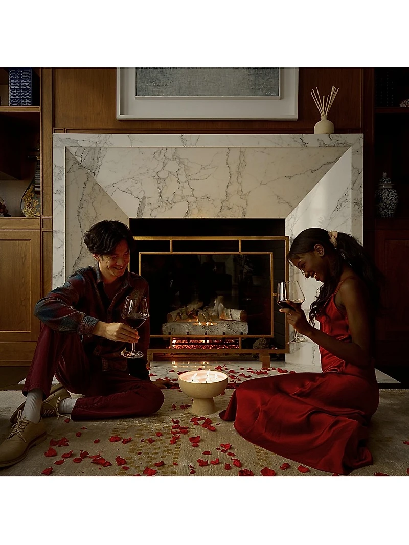 Romance Oakmoss & Sandalwood Ceramic Candle