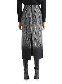 Skirt Wool Herringbone with Gradient Hem