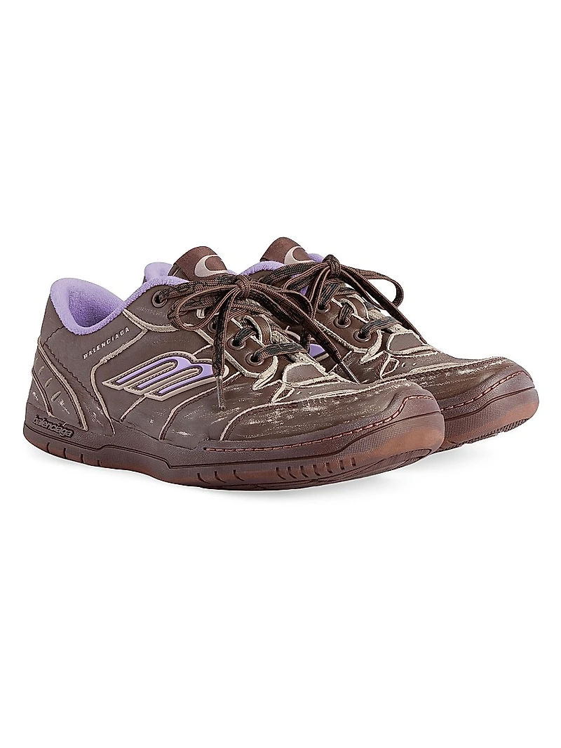 Hamptons Medium Worn-Out Sneakers