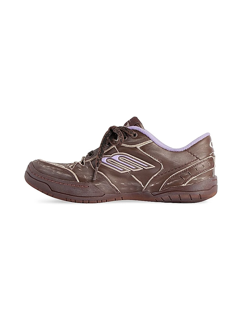 Hamptons Medium Worn-Out Sneakers