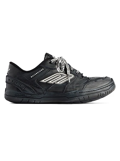 Hamptons Worn-Out Sneakers