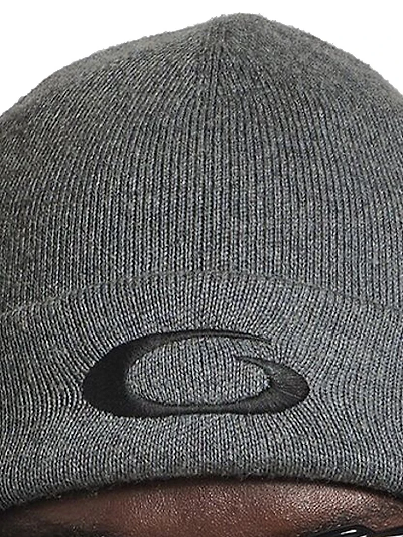 Loop Sports Icon Beanie