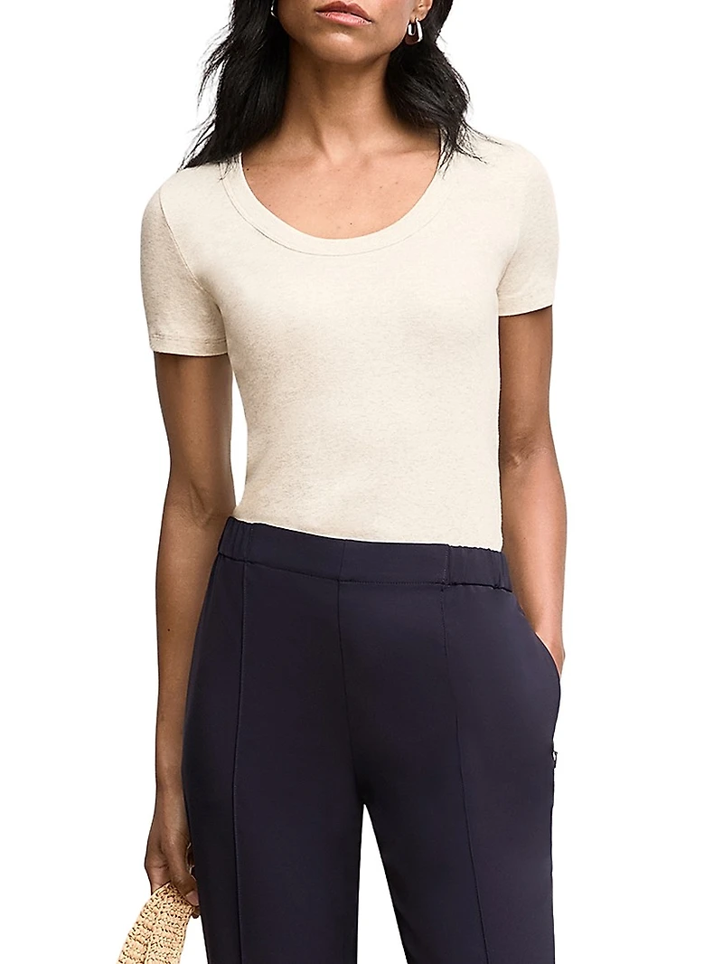 Avi Scoopneck T-Shirt