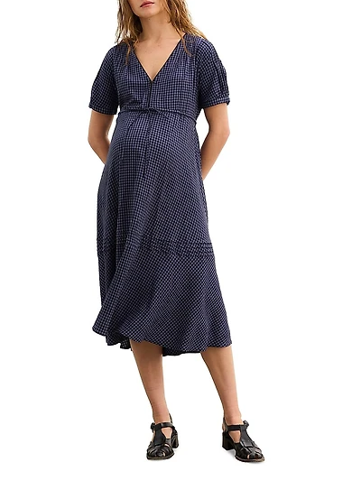 The V Neck Gingham Seersucker Maternity Dress