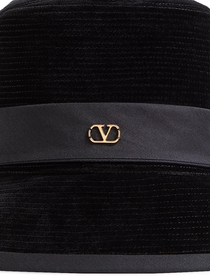 VLogo Signature Cotton Hat