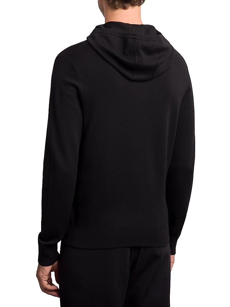 Luxurious and Sophisticated Crewneck Sweater