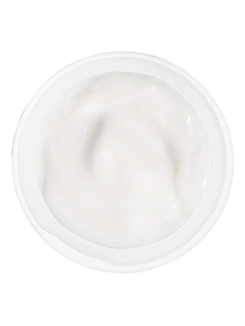 Moisturizing With A Cream Rich Thirst-Quenching