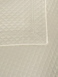 Hotel Melody Bedspread