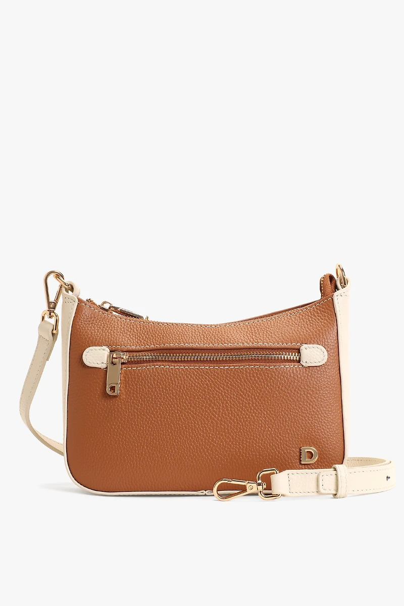 CLEO SMALL