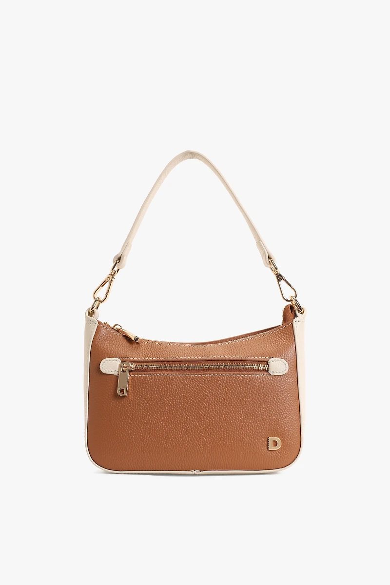 CLEO SMALL