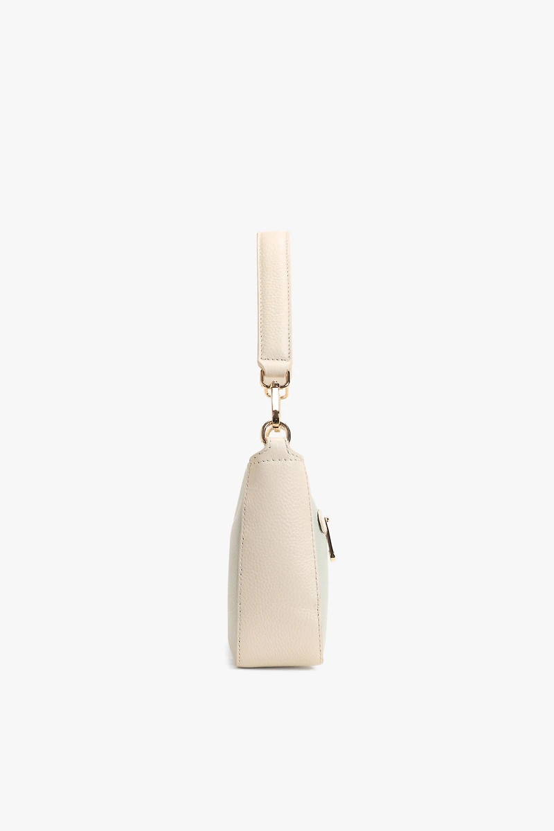 CLEO SMALL