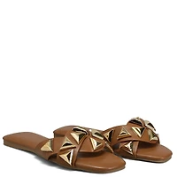 VIA UNO SERGEY FLATS