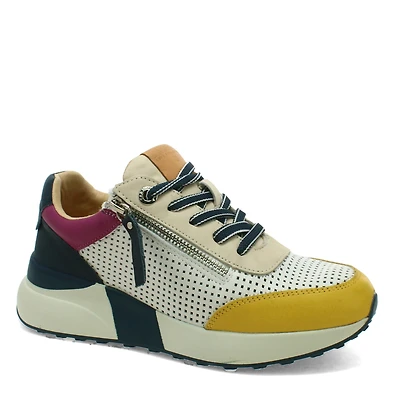 CARMELA MADELINE SNEAKERS