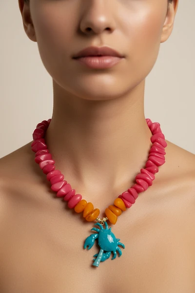 COLLAR RESINA CANGREJO