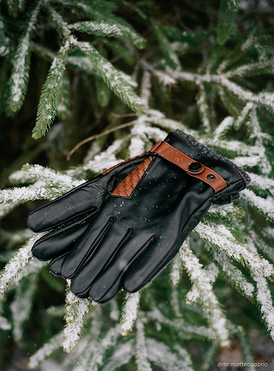 Black and Cognac Leather Gloves