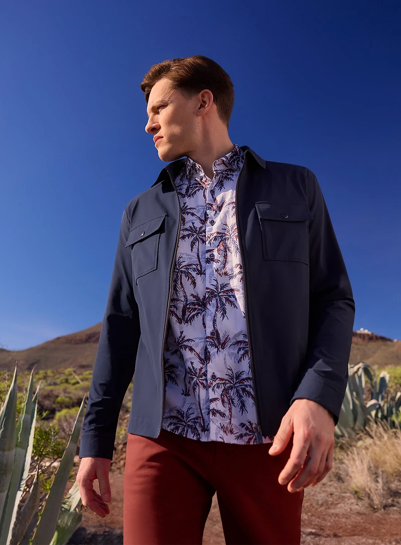 Manteau avec col en pointe