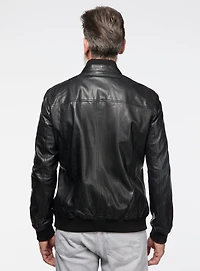 Manteau en cuir noir