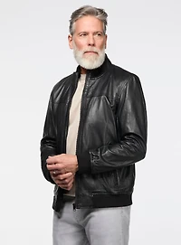 Manteau en cuir noir