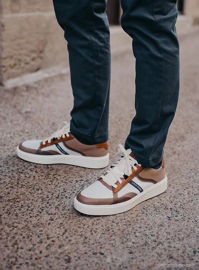 Chaussures ivoires 'Grandpro Crossover'