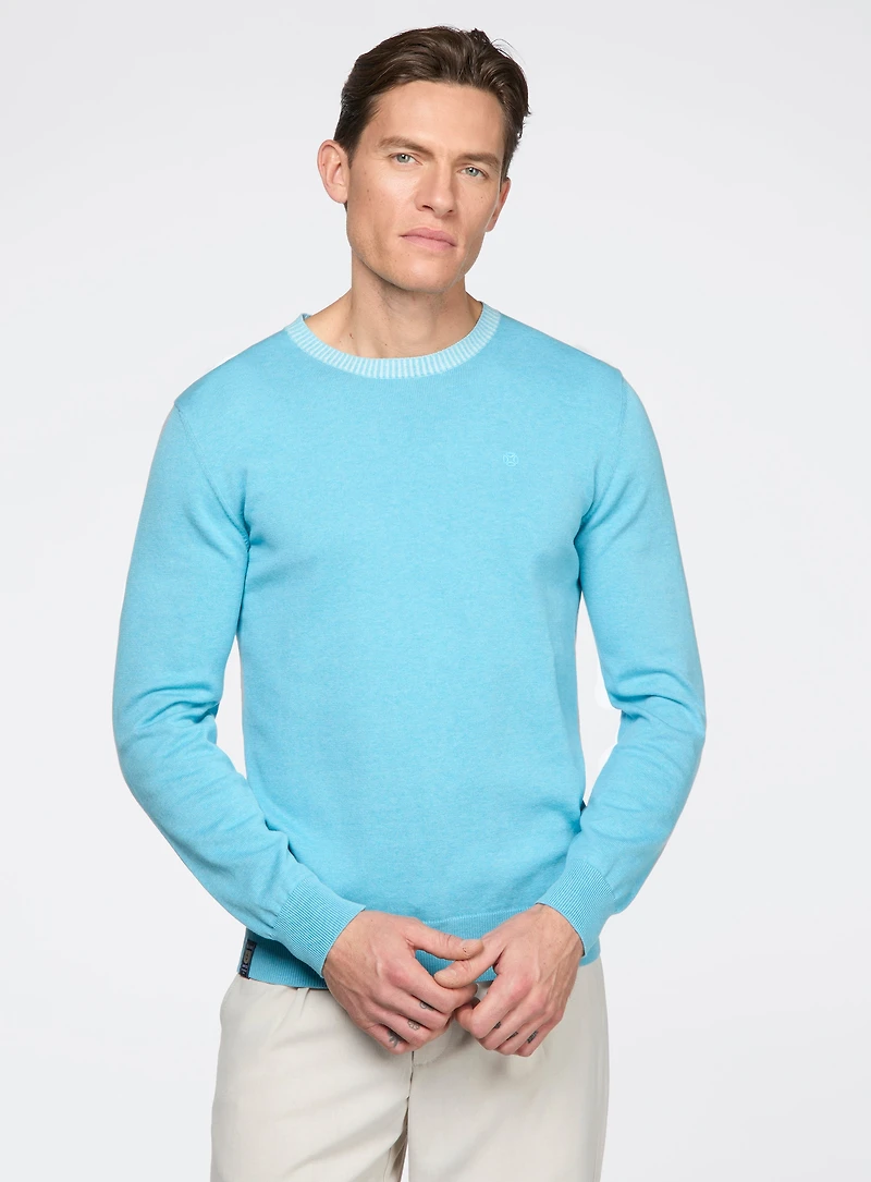 Chandail uni à col rond