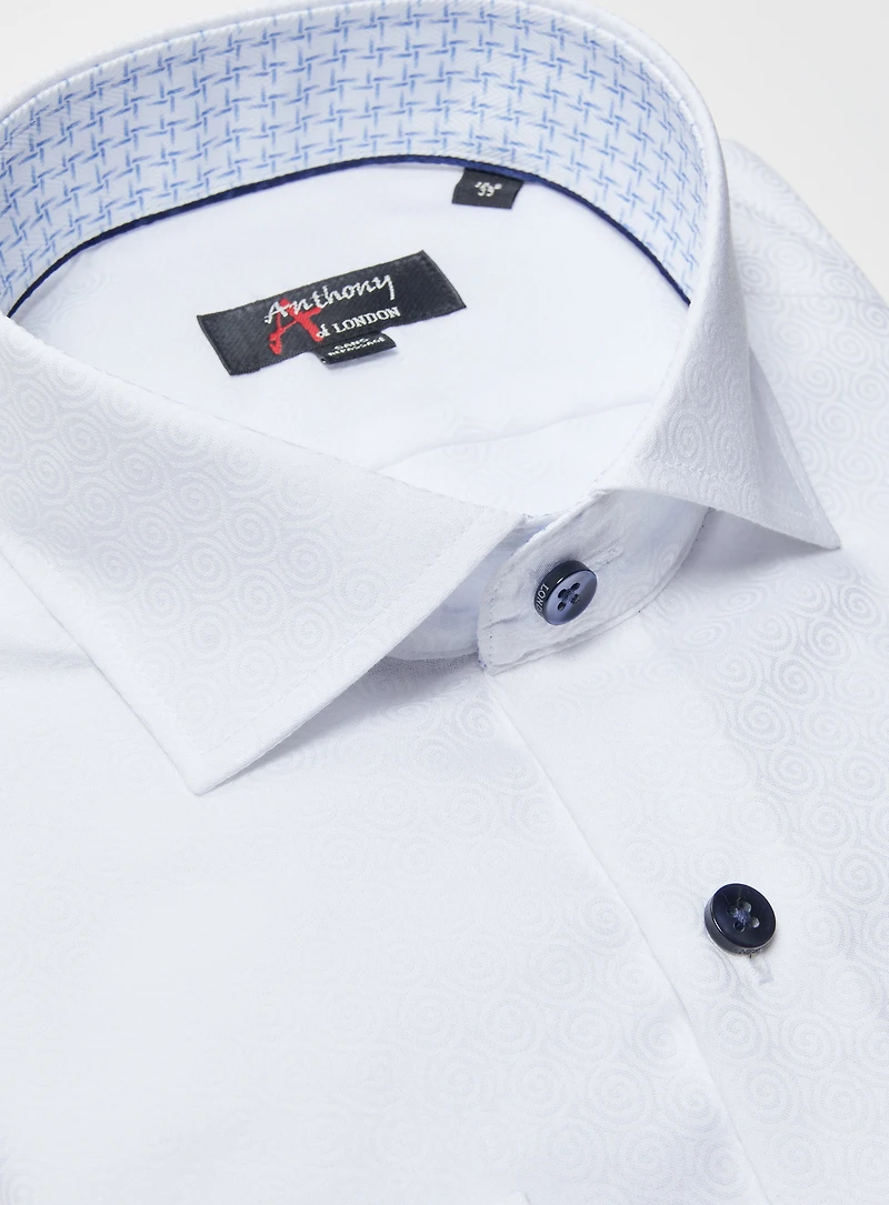 Chemise sans repassage à motif de spirales