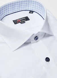Chemise sans repassage à motif de spirales
