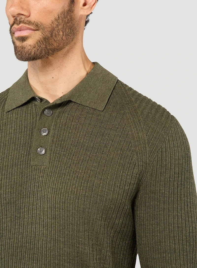 Green Raglan Sleeve Sweater