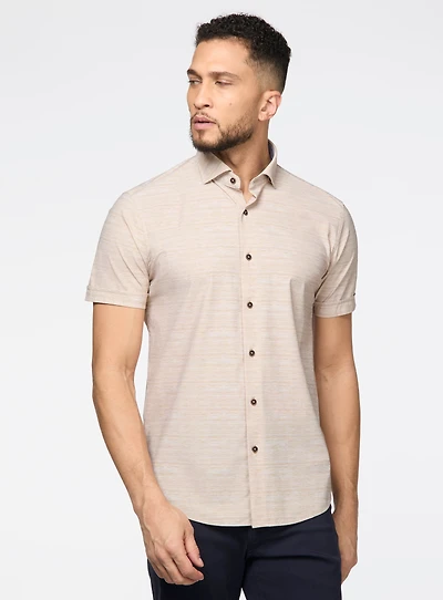 Chemise beige extensible à micro rayures