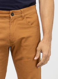 Chino avec taille élastique