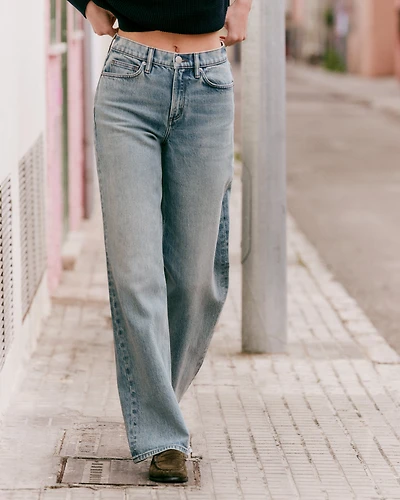 Women's Vuori Vintage Wideleg Jean | Light Wash Indigo Denim