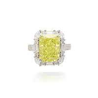 Peridot Radiance Ring