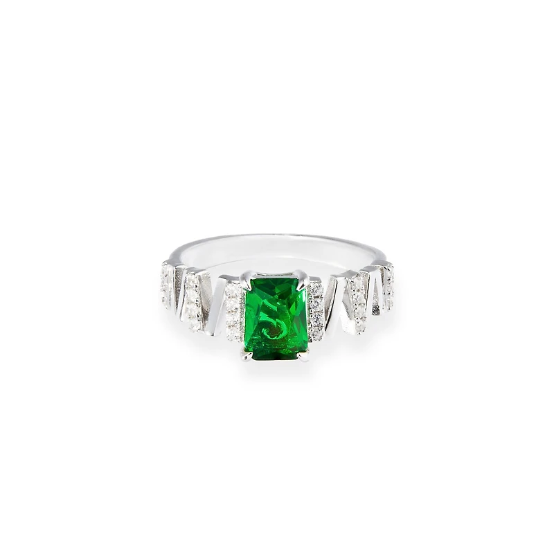 Timeless Emerald Solitaire Ring