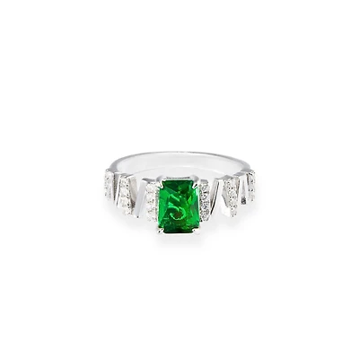 Timeless Emerald Solitaire Ring