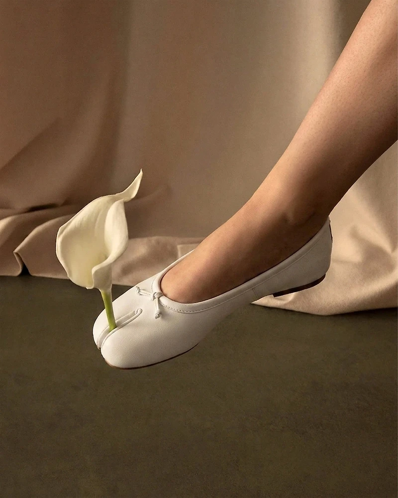 CALICO WHITE LEATHER
