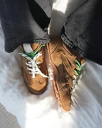 AZIEL TAN SUEDE