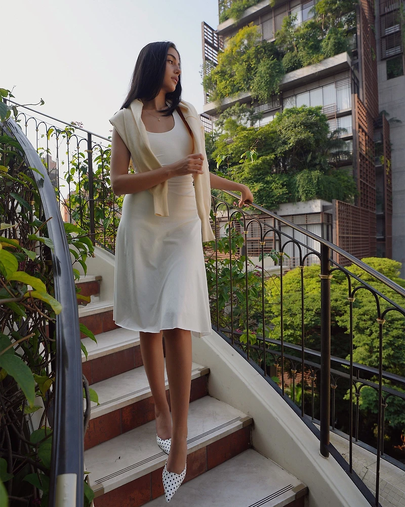 VELMAA WHITE SATIN