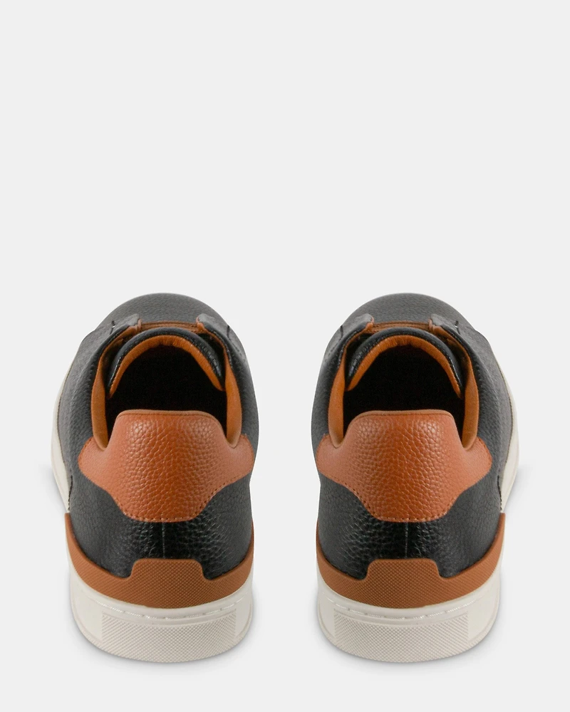 MASTERS BLACK LEATHER