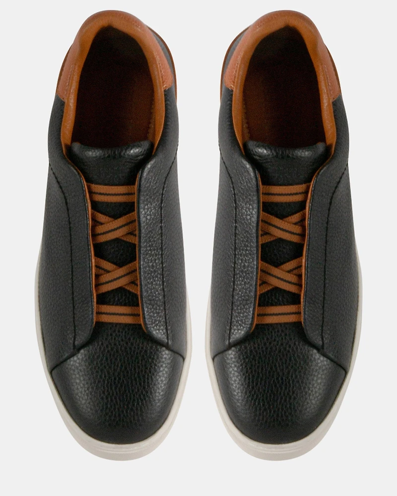 MASTERS BLACK LEATHER