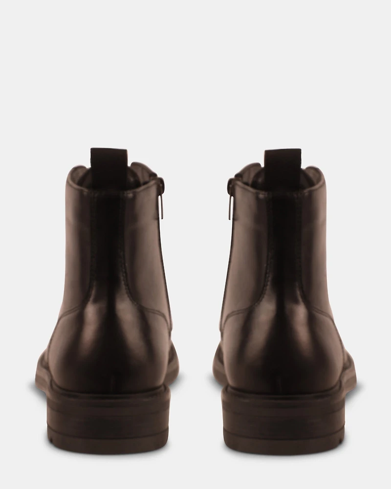 LAUGHTON BLACK LEATHER