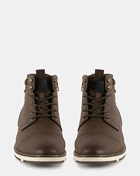 MAGNUM BROWN